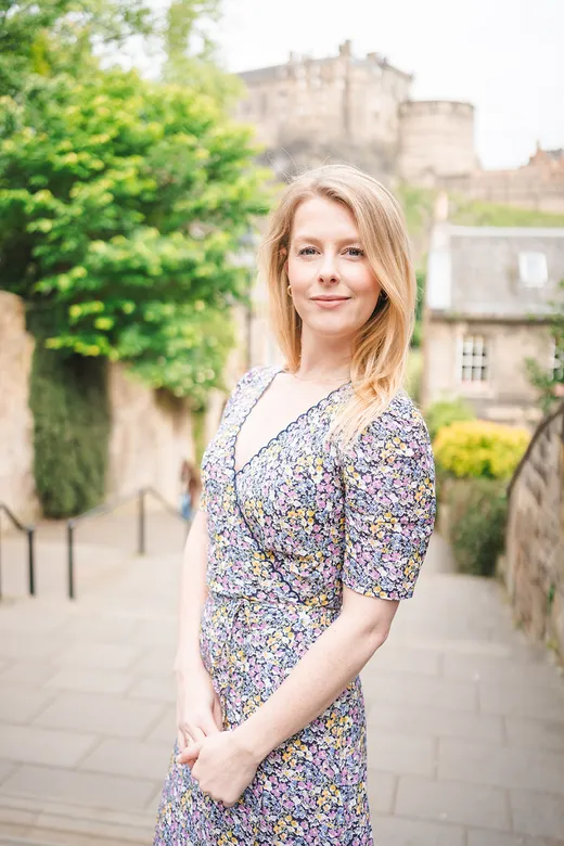 Madison Potter reviewing Shopify store analytics at a cafe